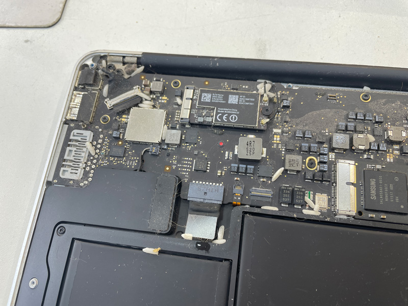 MacBook javítás