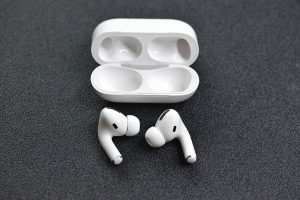 airpod-12-2